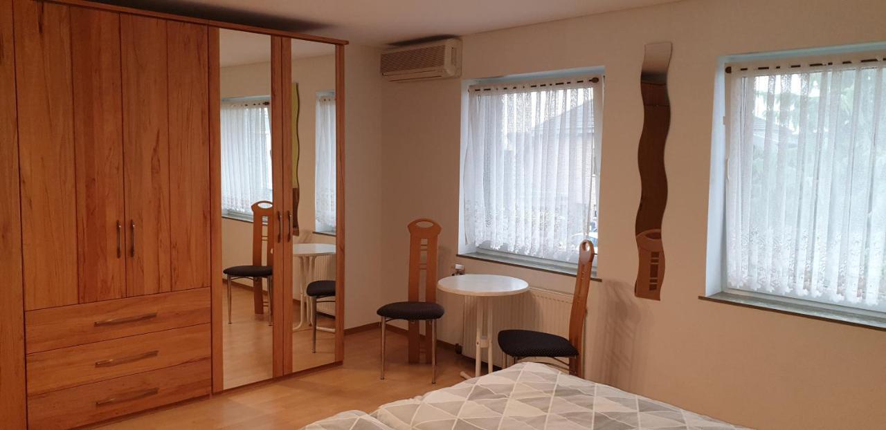 Gaestezimmer Junglas Bornheim  Eksteriør billede