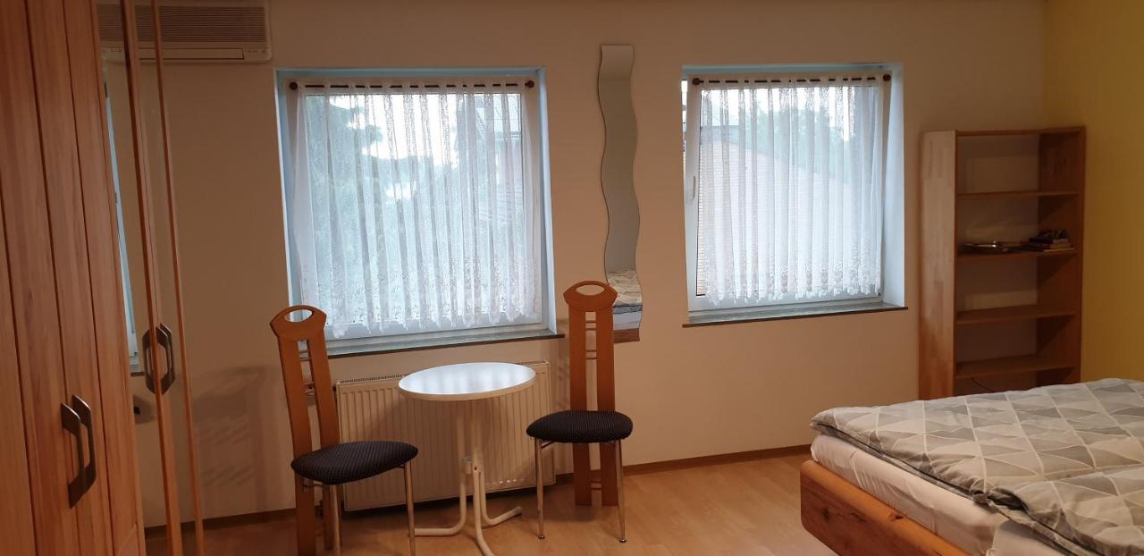 Gaestezimmer Junglas Bornheim  Eksteriør billede