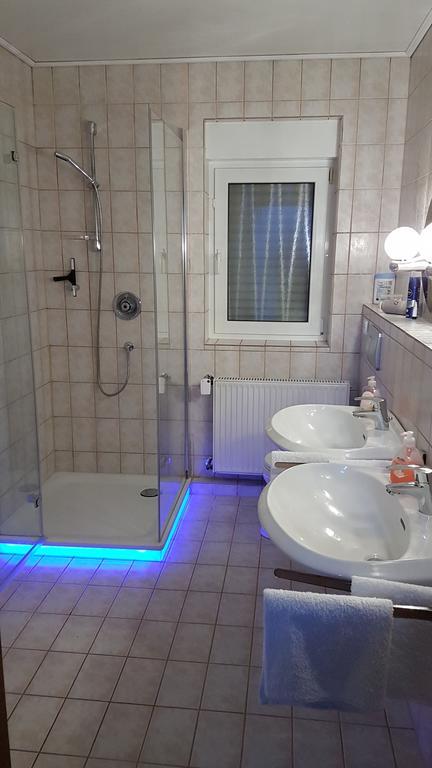 Gaestezimmer Junglas Bornheim  Eksteriør billede